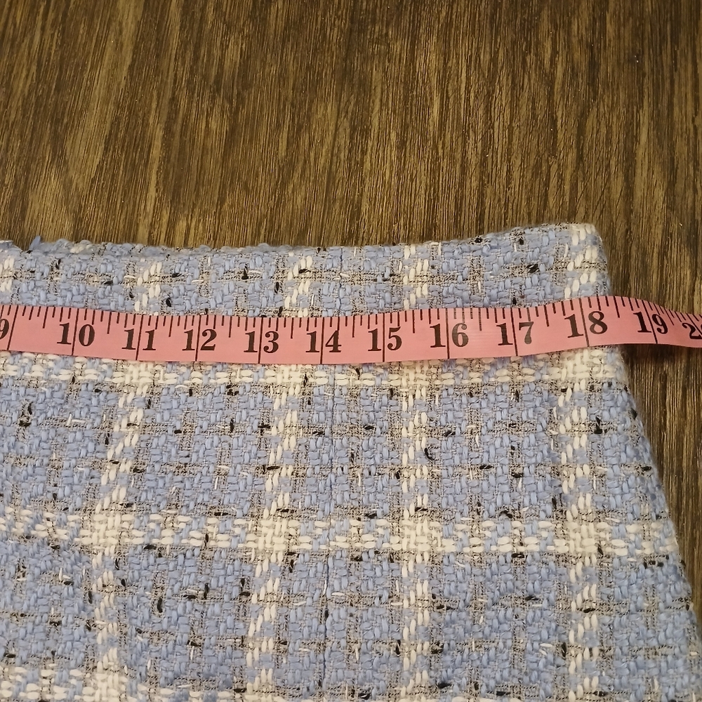 Requeriments  Midi Lenght Pencil Skirt Tweed Woven Sz 14 Light Blue White - Picture 7 of 12